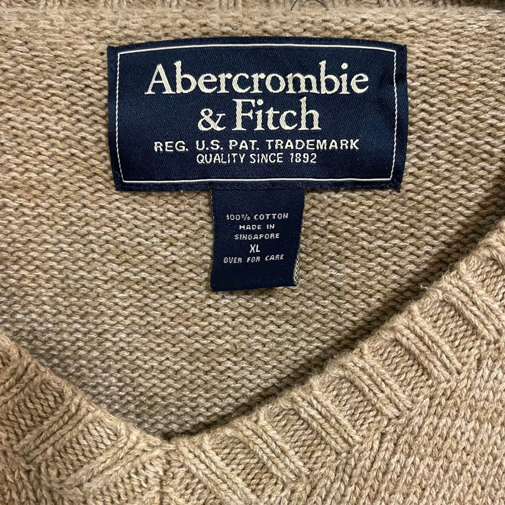 Abercrombie & Fitch V-Neck Sweater Womens XL Preppy Tan Ribbed Knit Long Sleeve